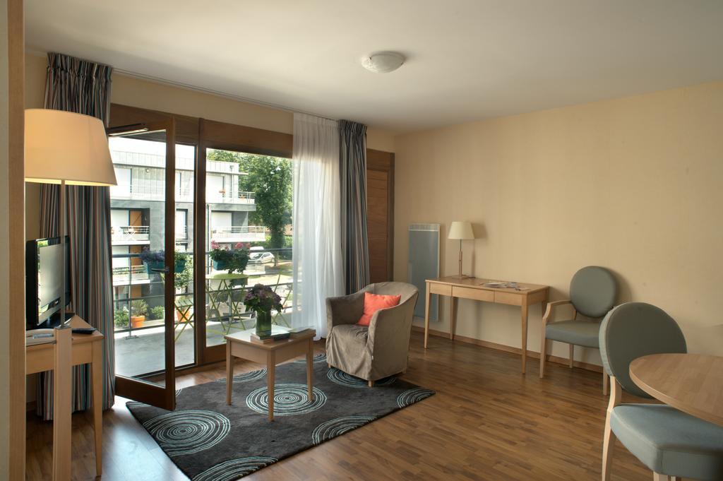 Aparthotel Domitys Le Parc De Vinci Amboise Zimmer foto